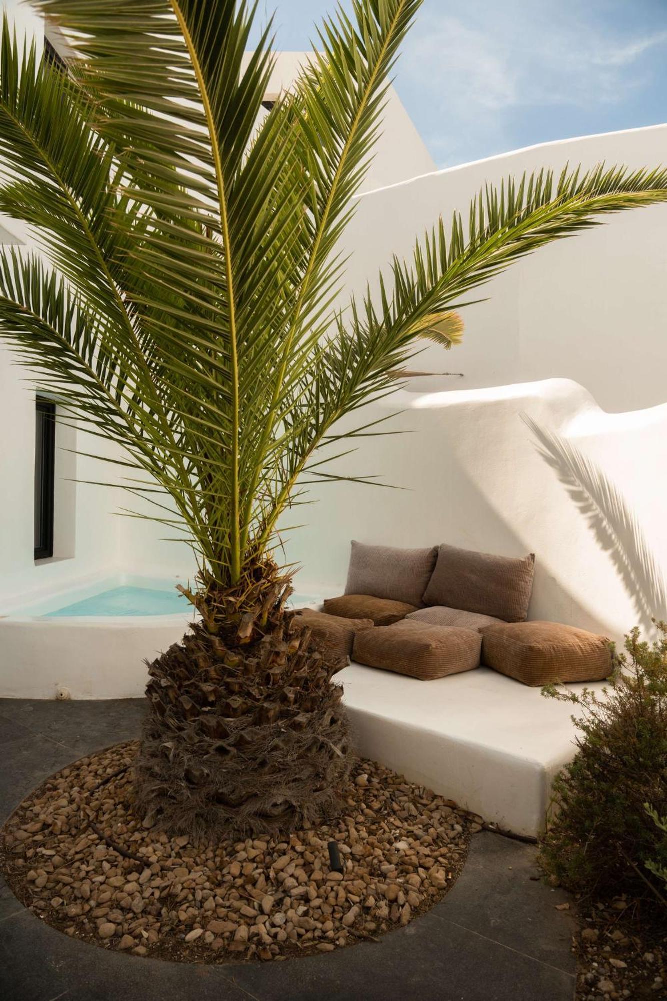 Nobu Hotel Santorini (Adults Only) Imerovígli Extérieur photo